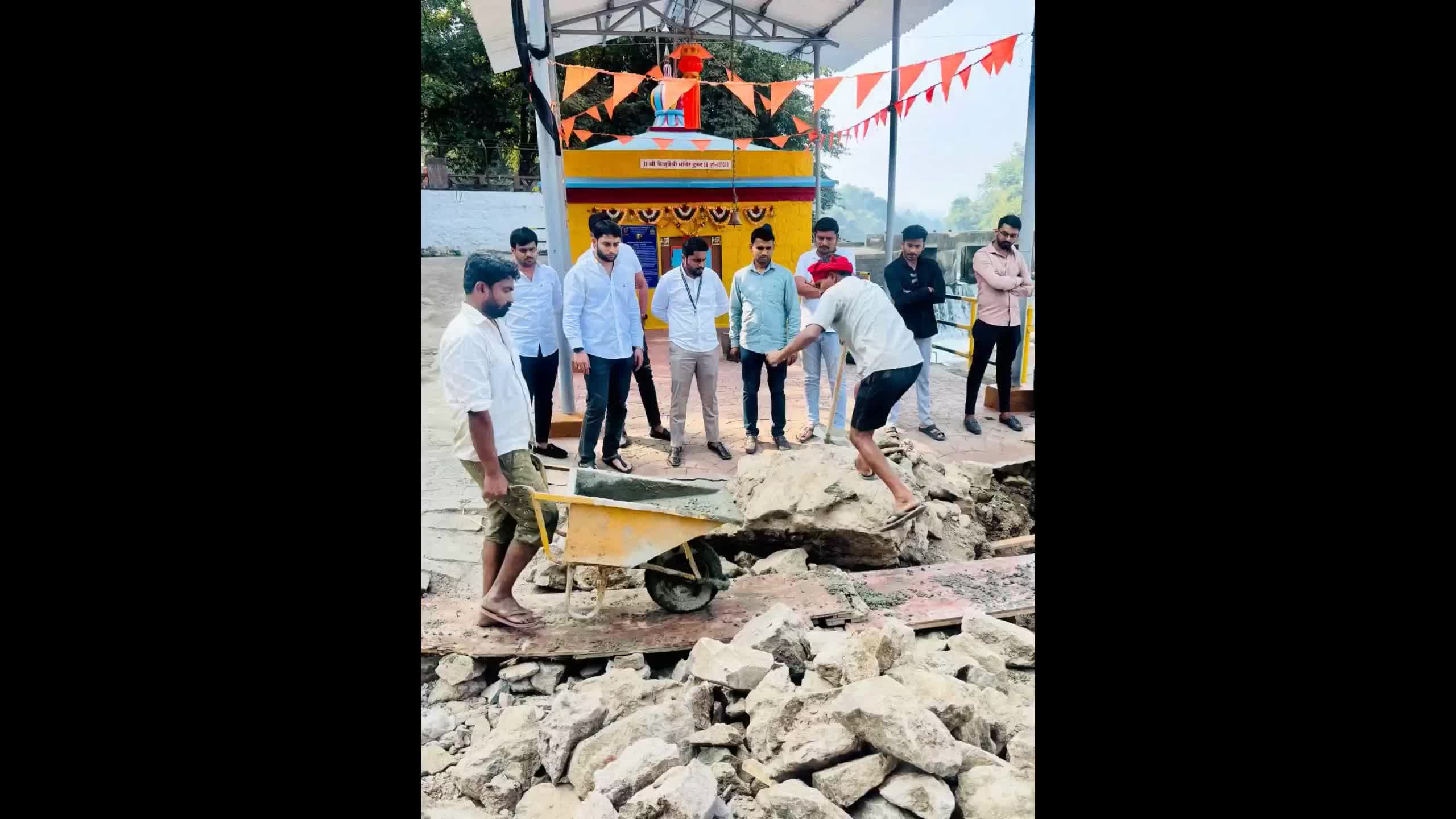 धार्मिक कार्ये